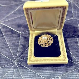 14k gold & pearl ring